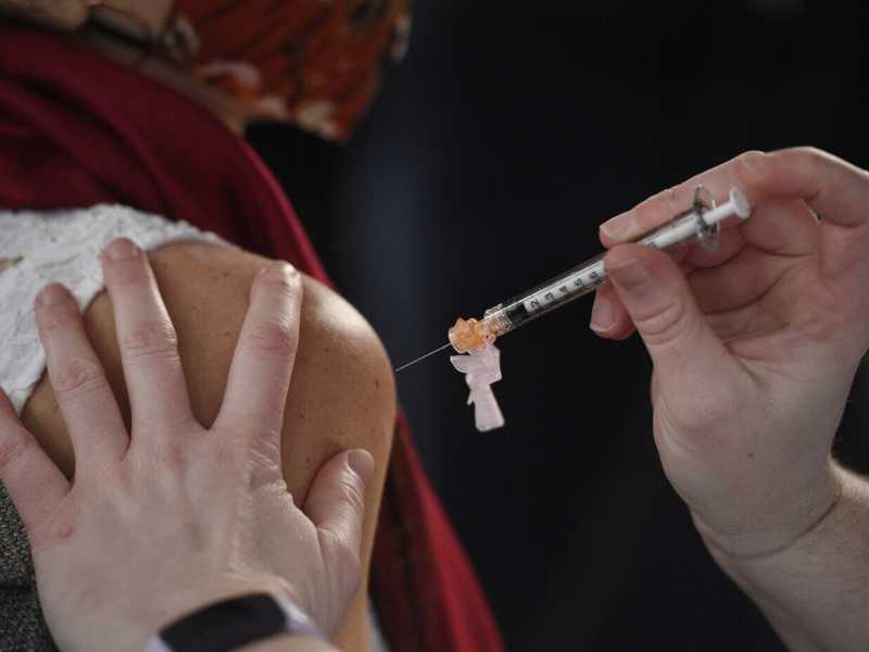 Come si vaccina l’Unione europea