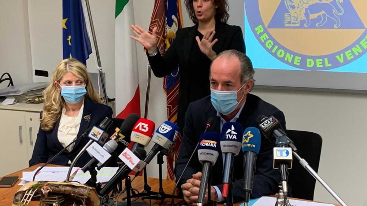 Immagine di Covid, in Veneto aumentano i nuovi casi mentre calano in tutta Italia