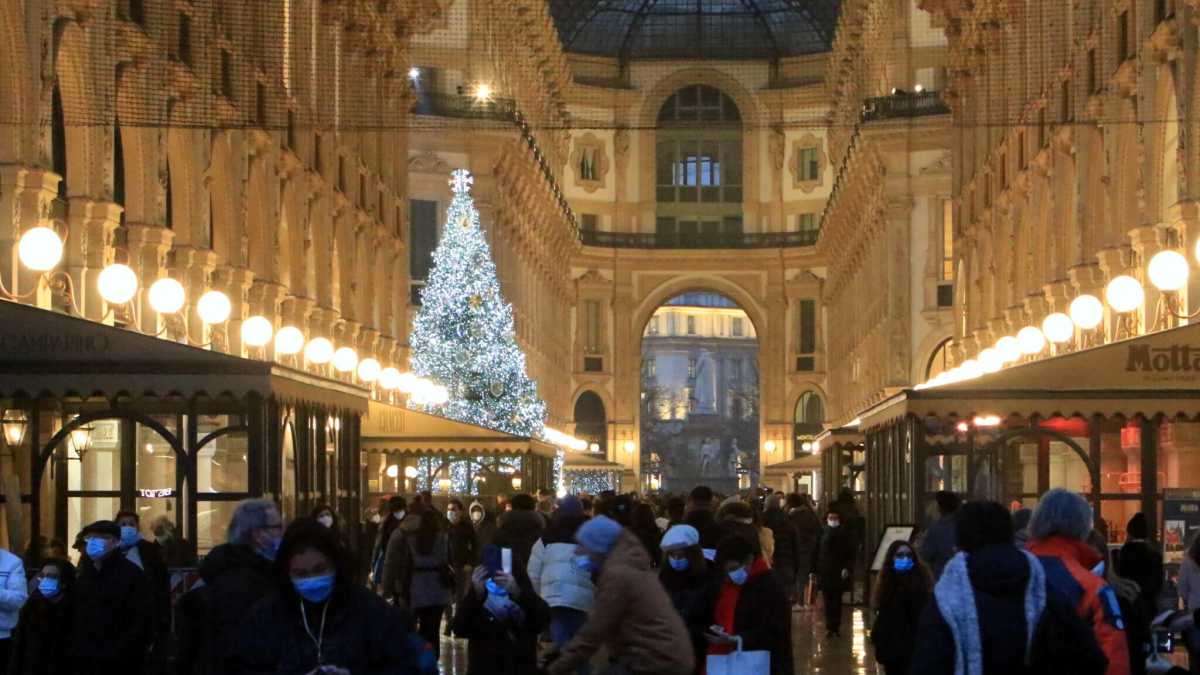 Immagine di Il numero chiuso in Galleria a Milano dimostra che la matematica in Italia è un'opinione