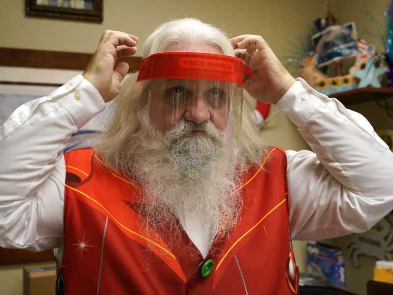Un Natale diverso, ma almeno con i regali giusti (e foglianti)