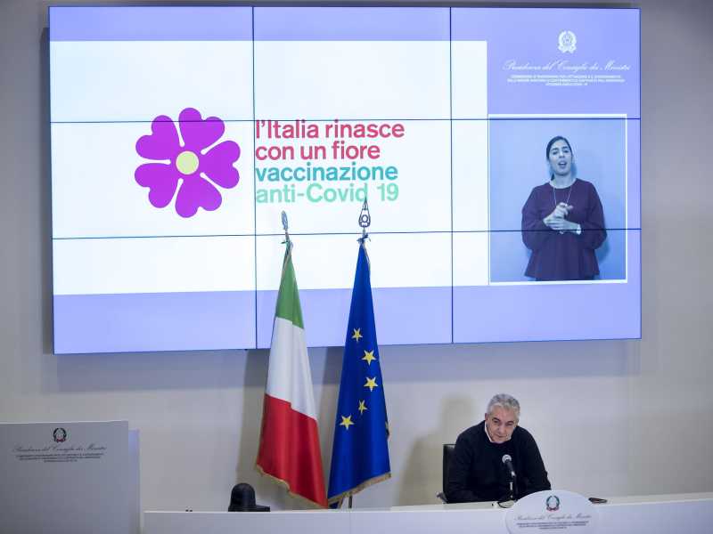 Le perplessità della Ragioneria dello Stato sul bando di Arcuri per i medici