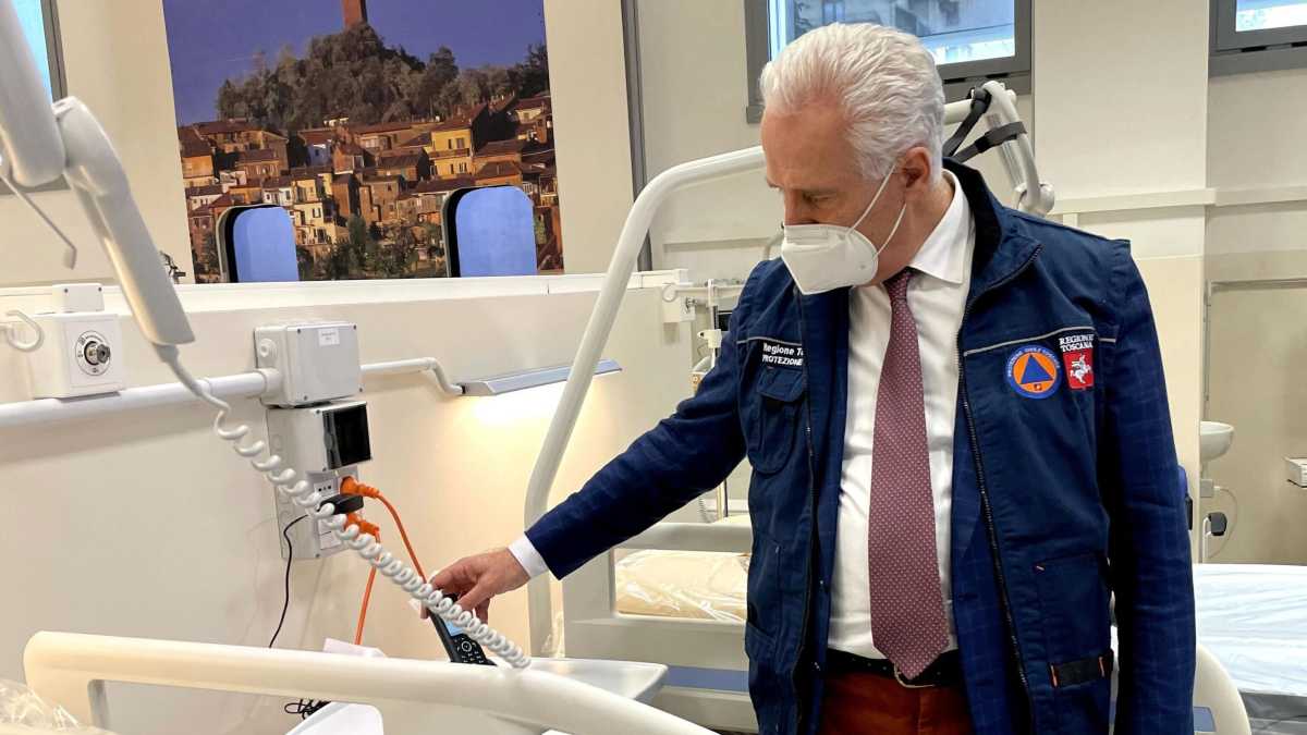 Immagine di Il caos della seconda ondata nella Toscana che gioca con i colori