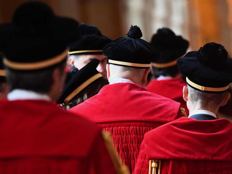 Il Covid in tribunale