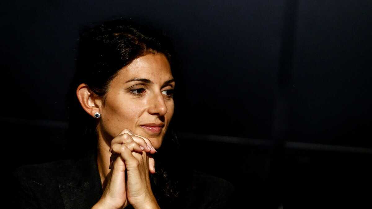 Immagine di Virginia Raggi assolta e adesso il Pd cosa farà?
