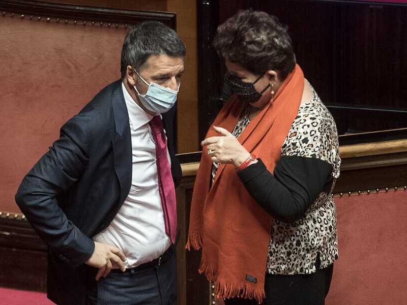 "Franceschini vuole il voto. Ma così regala il Colle ai sovranisti", dice Renzi