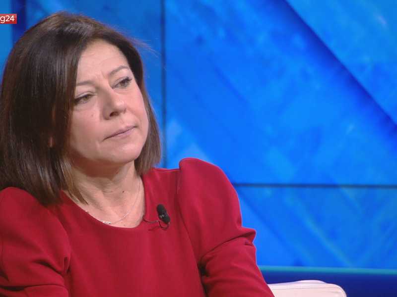 "Al lavoro per riaprire le scuole il 7", dice De Micheli