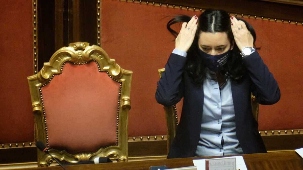 Immagine di Tre ministre in cattedra: la riapertura della scuola allontana il rimpasto