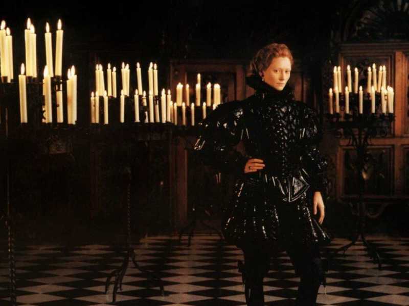 Orlando è un film del 1992 diretto da Sally Potter, tratto dall'omonimo romanzo di Virginia Woolf <br />