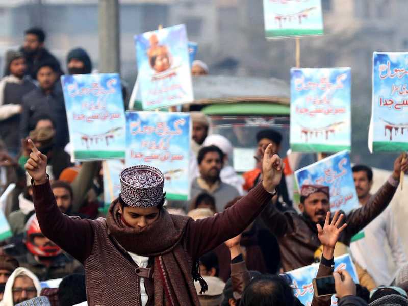 Il dramma dei cristiani in Pakistan, costretti a convertirsi per il pane