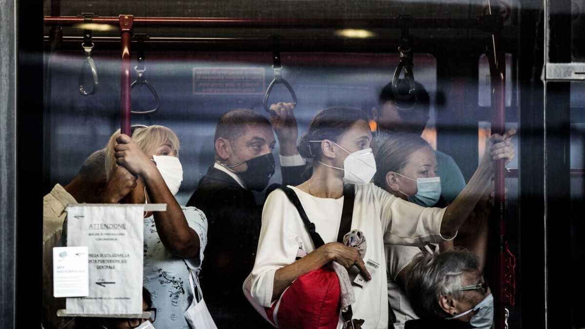 Immagine di Ecco il piano dei trasporti per riaprire le scuole il 7 gennaio