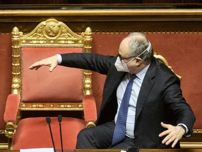 Tutti a casa Gualtieri