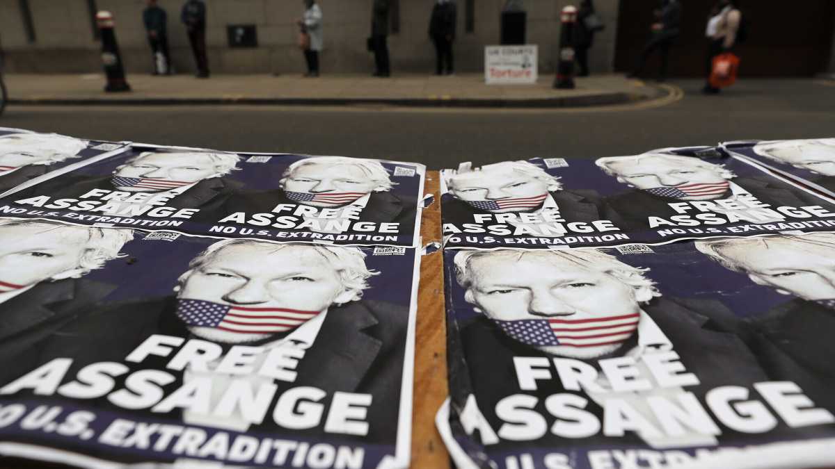 Immagine di Assange non sarà estradato
