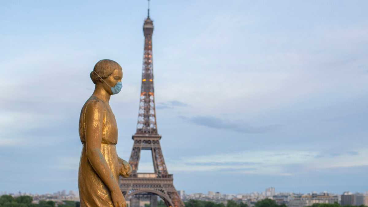 Immagine di Com’è che la Francia è tanto lenta? È lo stato centrale, chérie