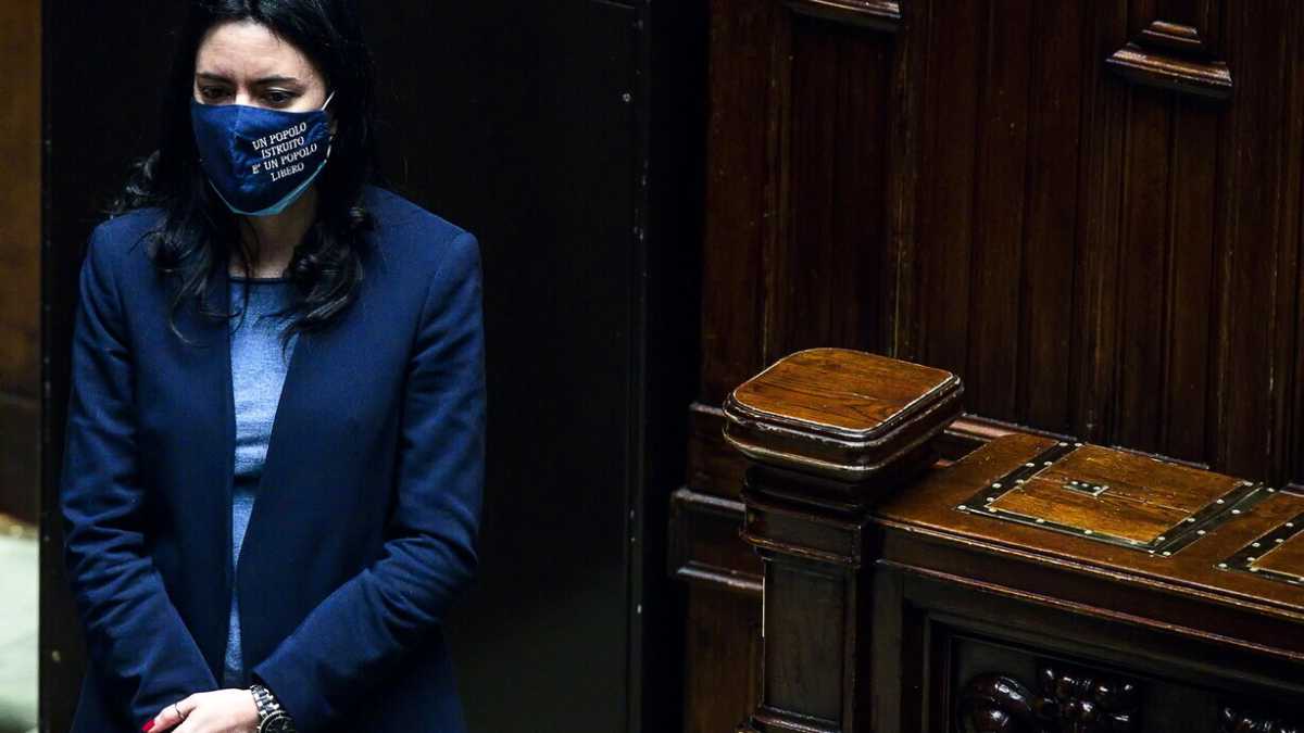 Immagine di La riapertura della scuola, storia infinita