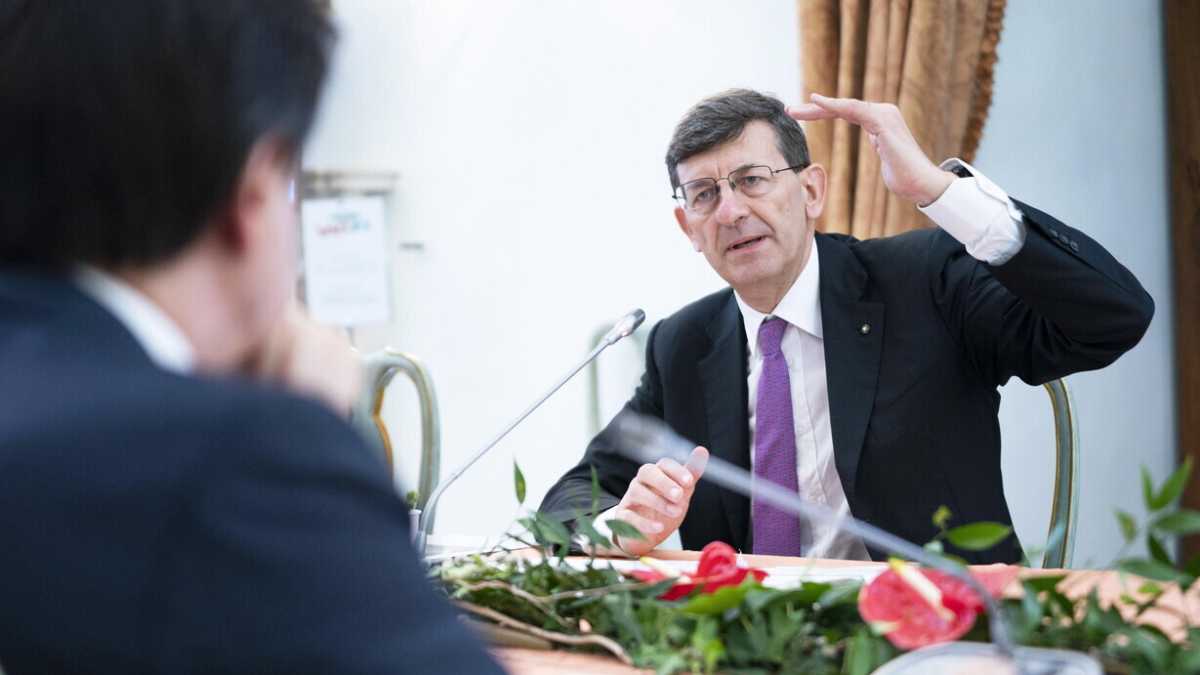 Immagine di Colao: "Il Recovery? Conte non ci ha coinvolti, eppure l'Italia era partita per prima"