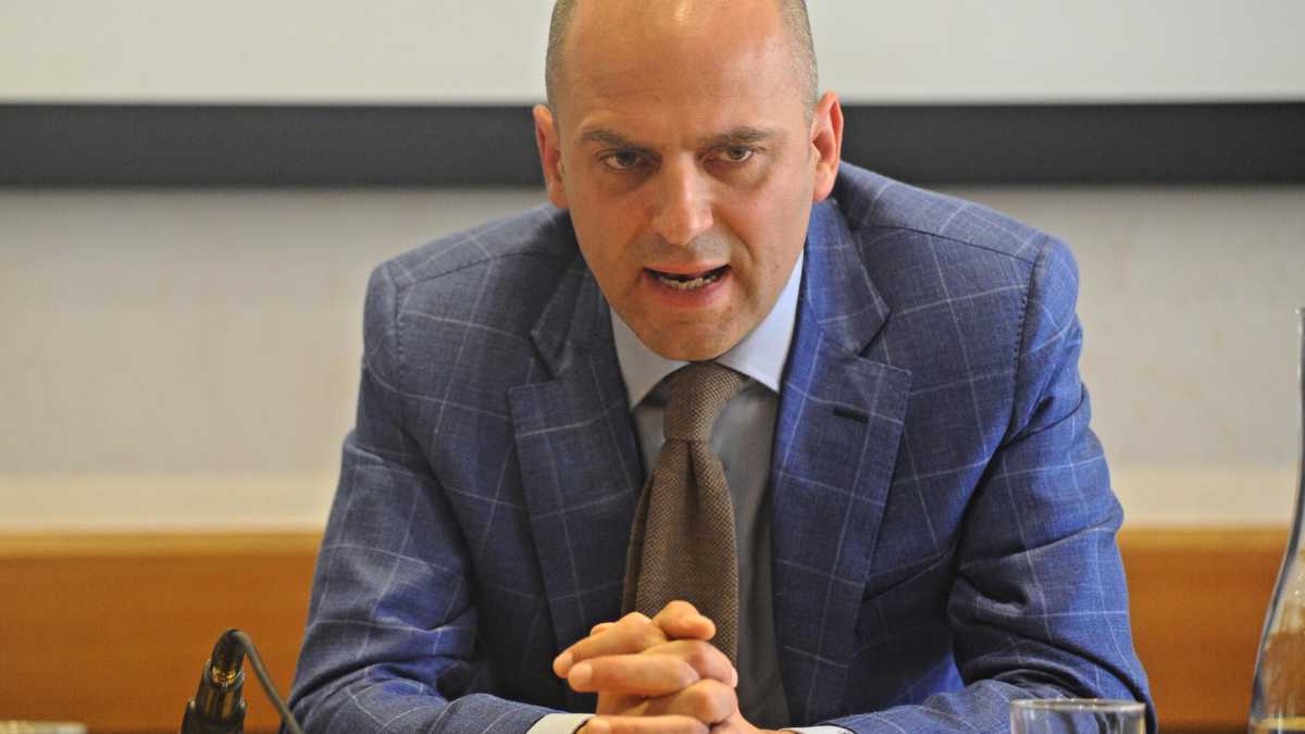 Immagine di Mugnai: "Trump è un impresentabile, non c'entra nulla con Forza Italia"