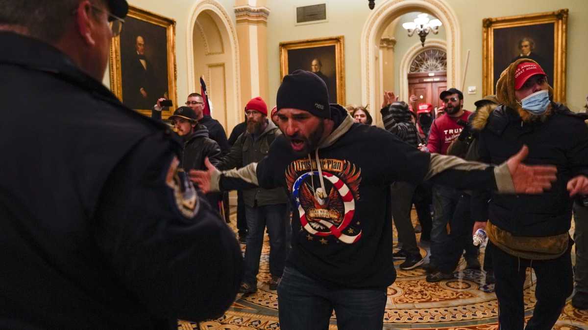 Immagine di E ora che cosa succede? Le conseguenze legali dell'assalto al Campidoglio (anche per Trump)
