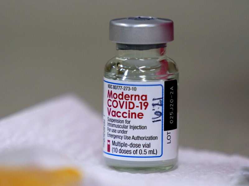Covid, l'Aifa approva il vaccino di Moderna