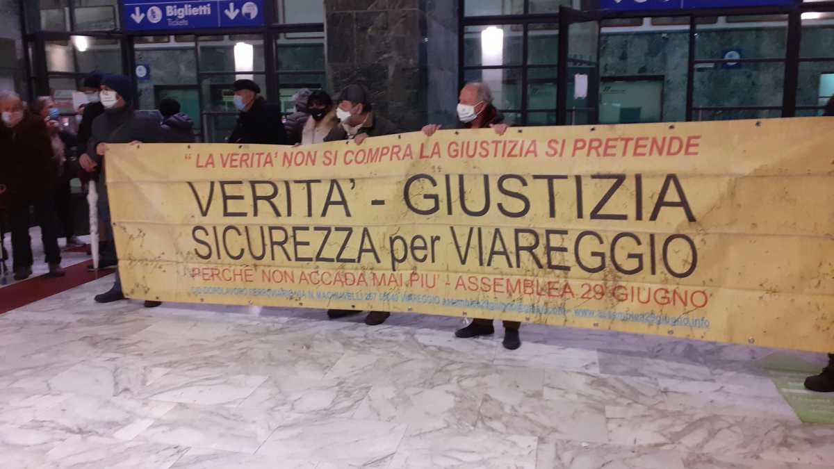 Immagine di Cercasi giustizia per Moretti