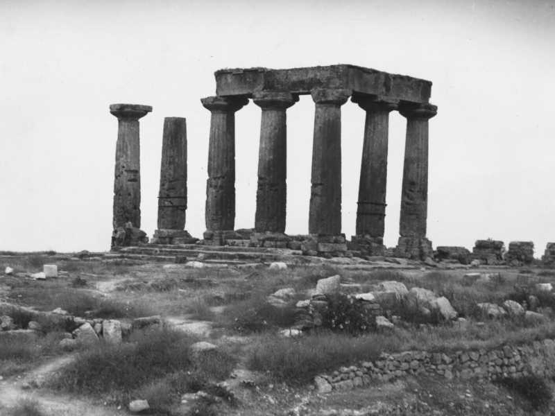 Tempio di Apollo a Corinto, Grecia (foto Getty)