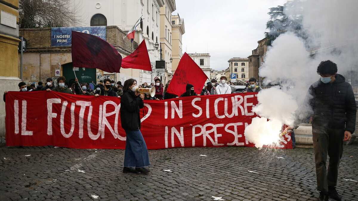 Immagine di La protesta anti Dad rovescia il paradigma docenti vs studenti