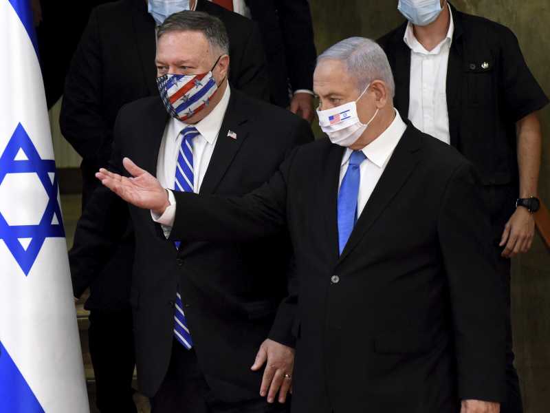 Mike Pompeo in conferenza stampa con Benjamin Netanyahu a Gerusalemme (LaPresse) <br />