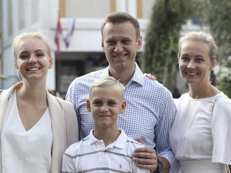 Navalny torna a Mosca