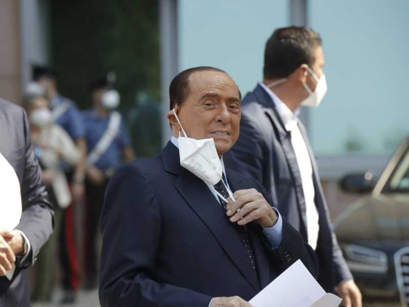 Berlusconi è stato ricoverato per un problema cardiaco