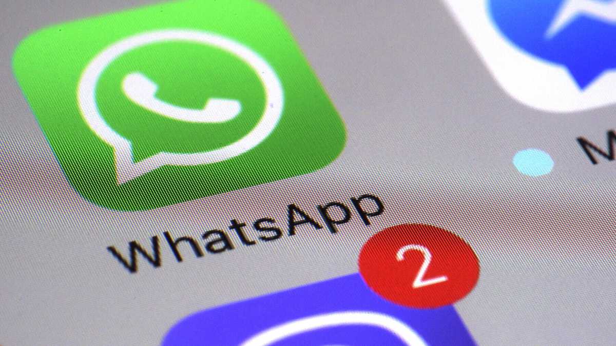 Immagine di WhatsApp contro tutti