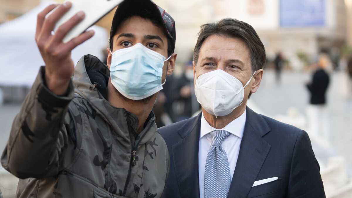 Immagine di La corsa di Conte per fare fuori Renzi dal governo dei responsabili