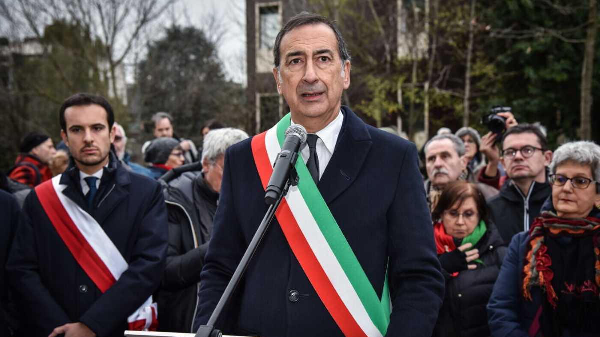 Immagine di Il Pd prova a fare “hub”, ma Beppe Sala lo dribbla da tutte le parti