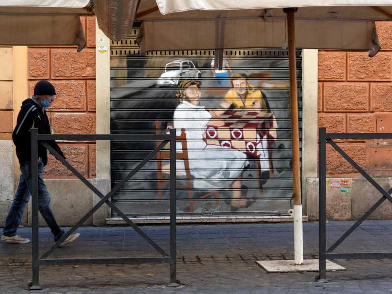 Un ristorante di Trastevere chiuso per l'emergenza sanitaria - foto Mauro Scrobogna /LaPresse &nbsp;<br />