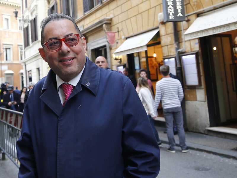 "Conte deve riaprire il dialogo con Renzi", dice Pittella