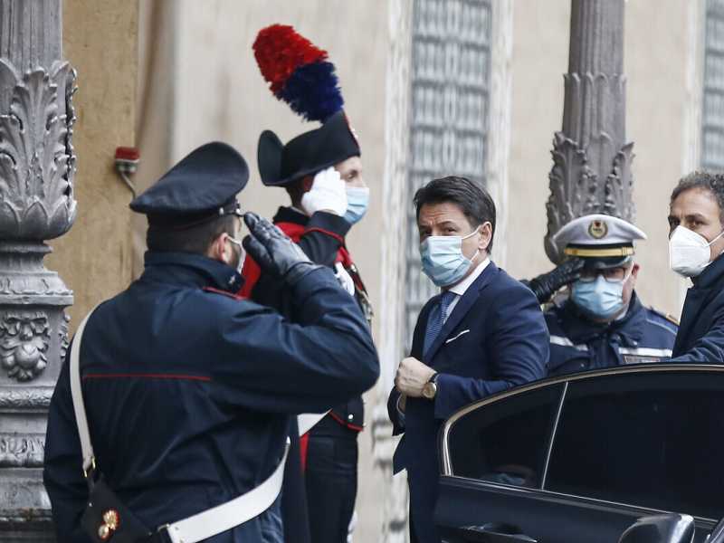 L’insonnia di Conte (e dei responsabili)
