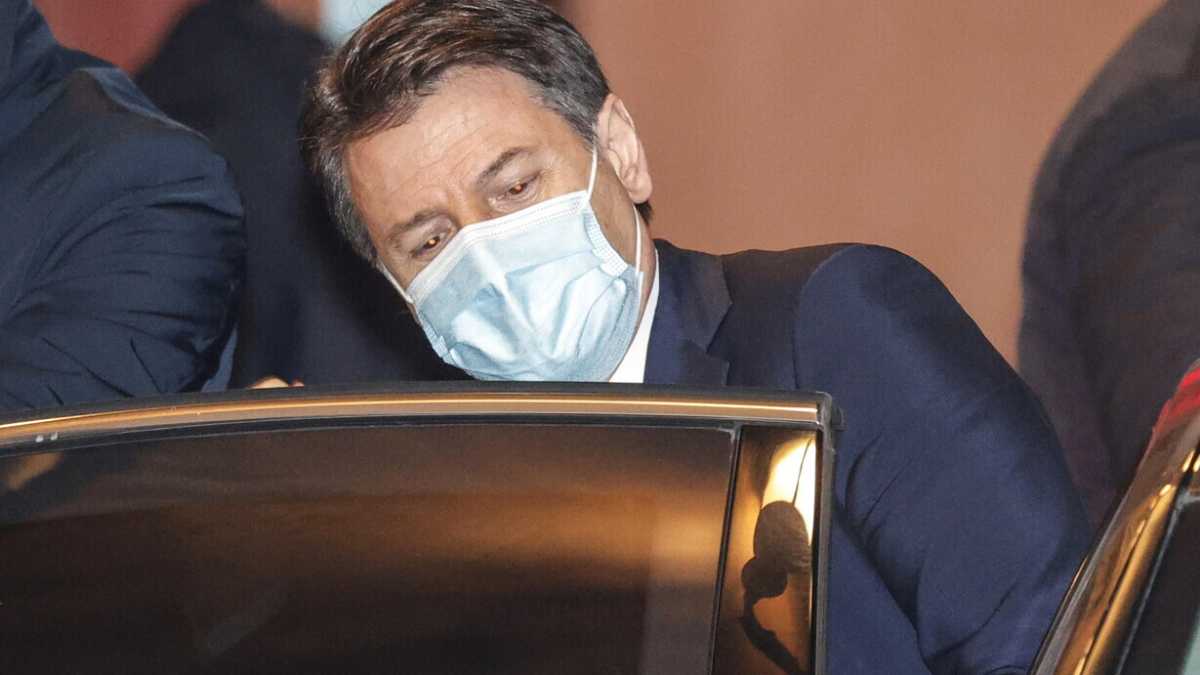 Immagine di Crisi di governo, il giorno dopo la fiducia. Tutti gli aggiornamenti