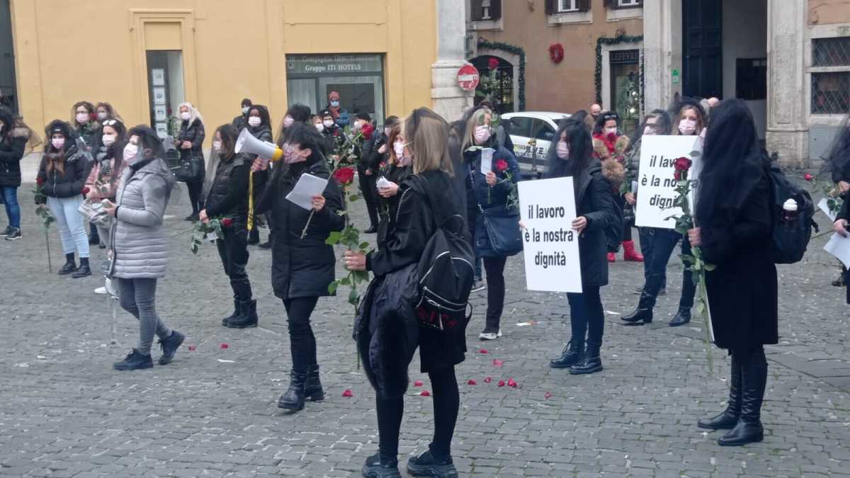 Immagine di Covid, gli imprenditori del gioco pubblico: "Comparto in ginocchio: favore alla criminalità"