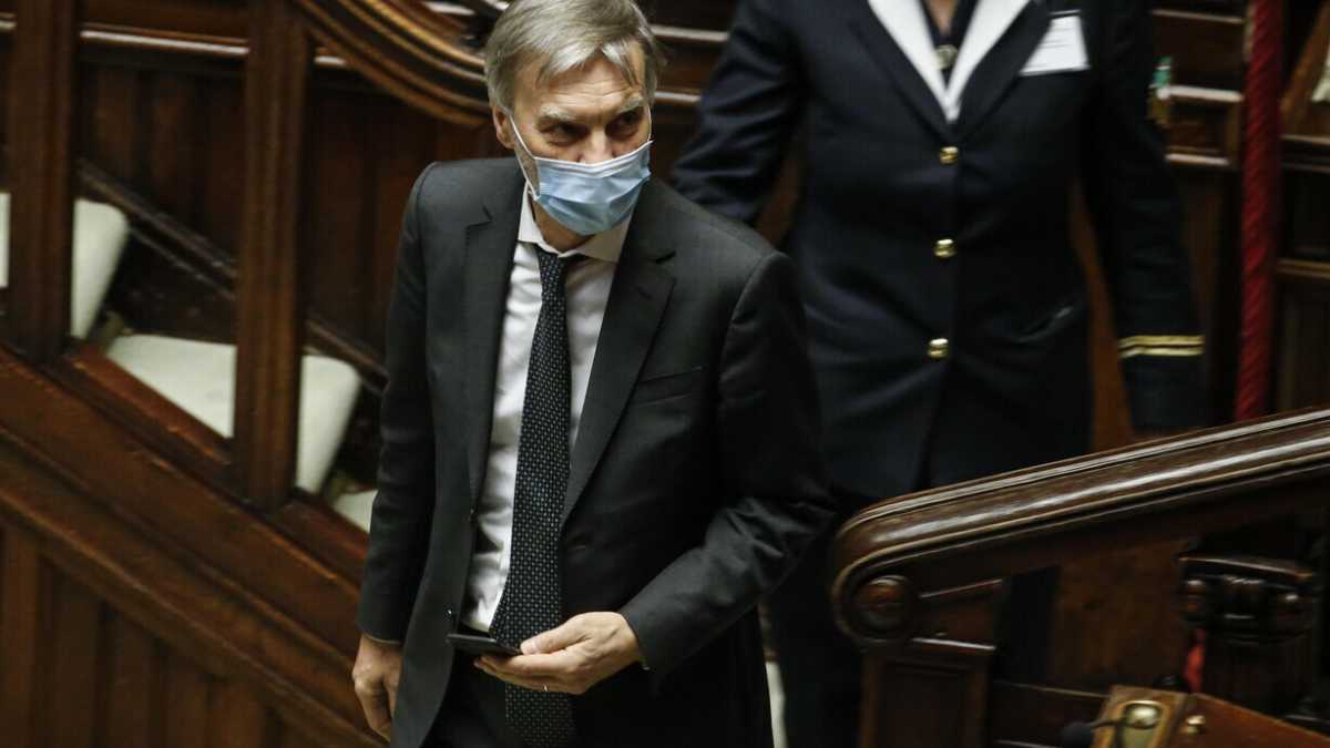 Immagine di Delrio non chiude a Renzi