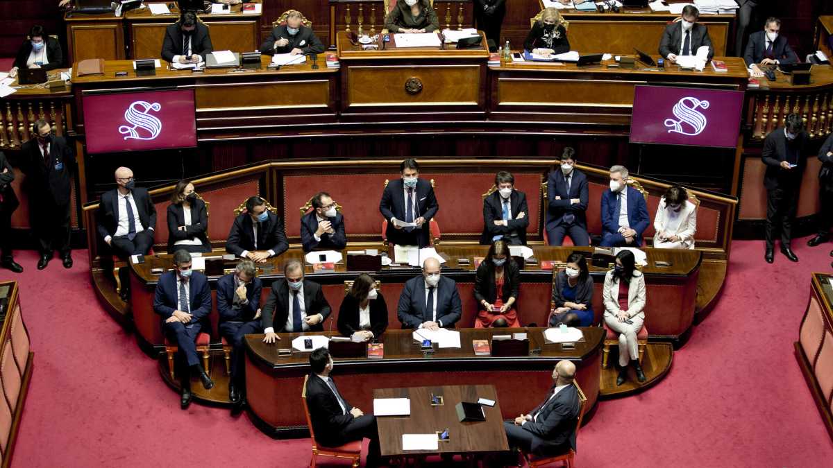 Immagine di È davvero questa l’unica maggioranza possibile? Per Conte iniziano i problemi