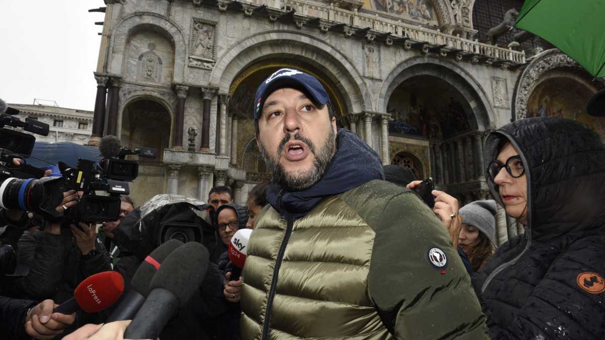 Immagine di Dimmi come vesti (i tuoi discorsi) e ti dirò che politico sei