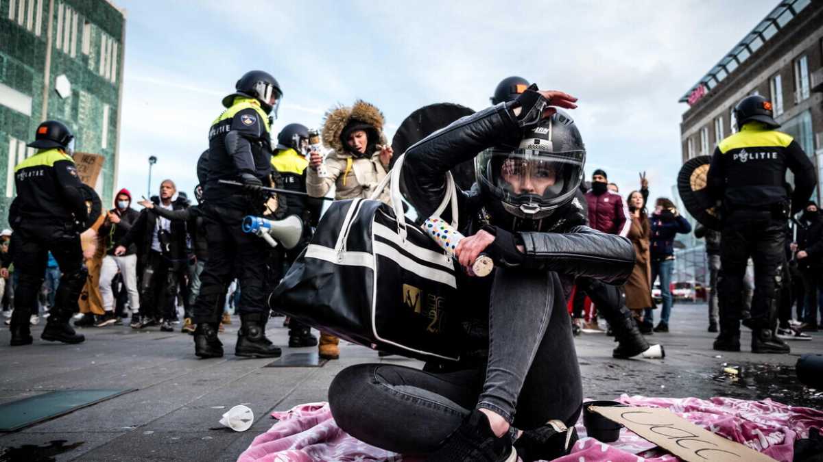 Immagine di Chi mette a posto il Covid-caos dell'Olanda