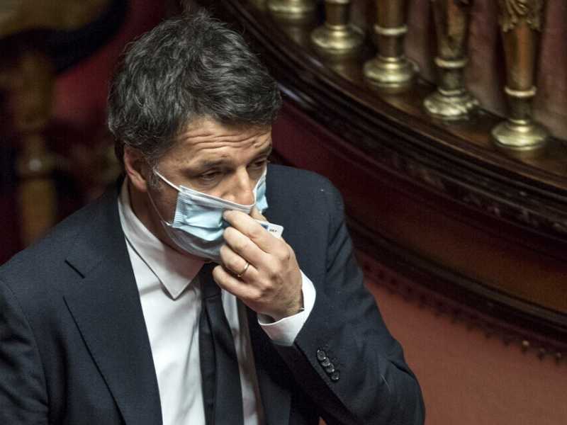 Renzi fa l'attendista, e cita Hesse. Intanto nel M5s c'è chi lavora per Di Maio