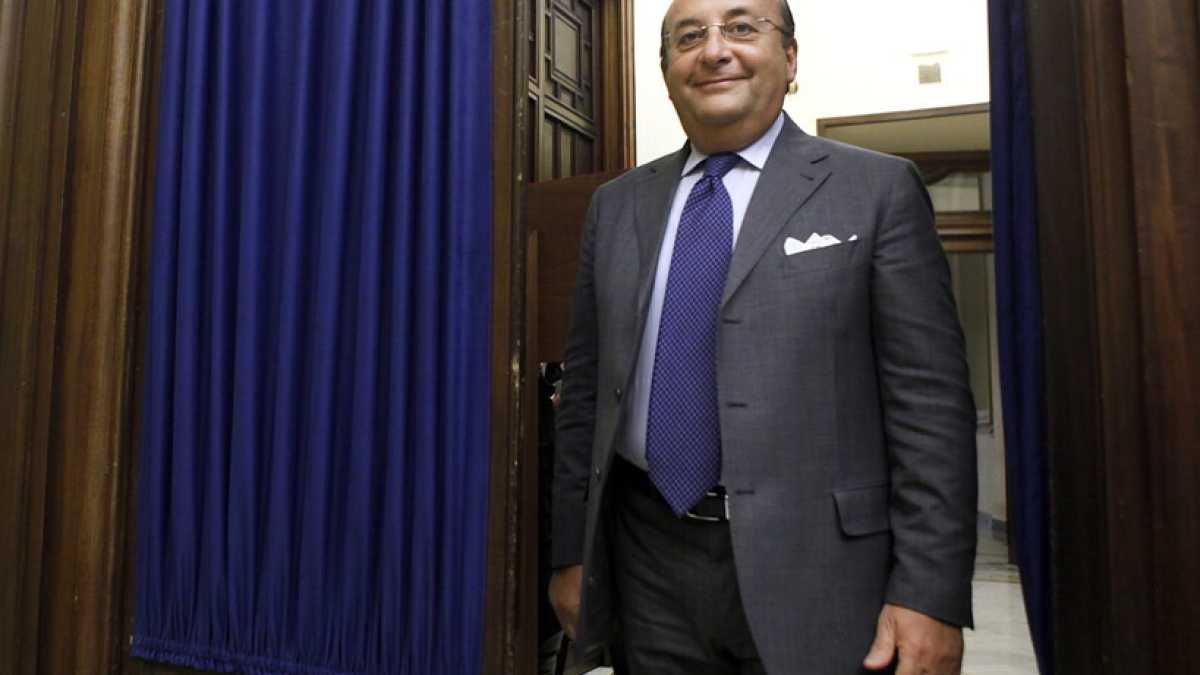 Immagine di Dal Cav. al Conte ter (con dietrofront). Chi è Luigi Vitali