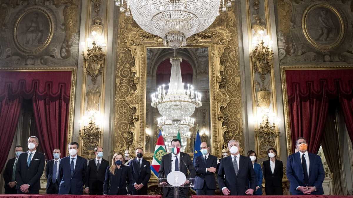 Immagine di Il centrodestra unito chiede il voto ma ognuno pensa al piano "b"