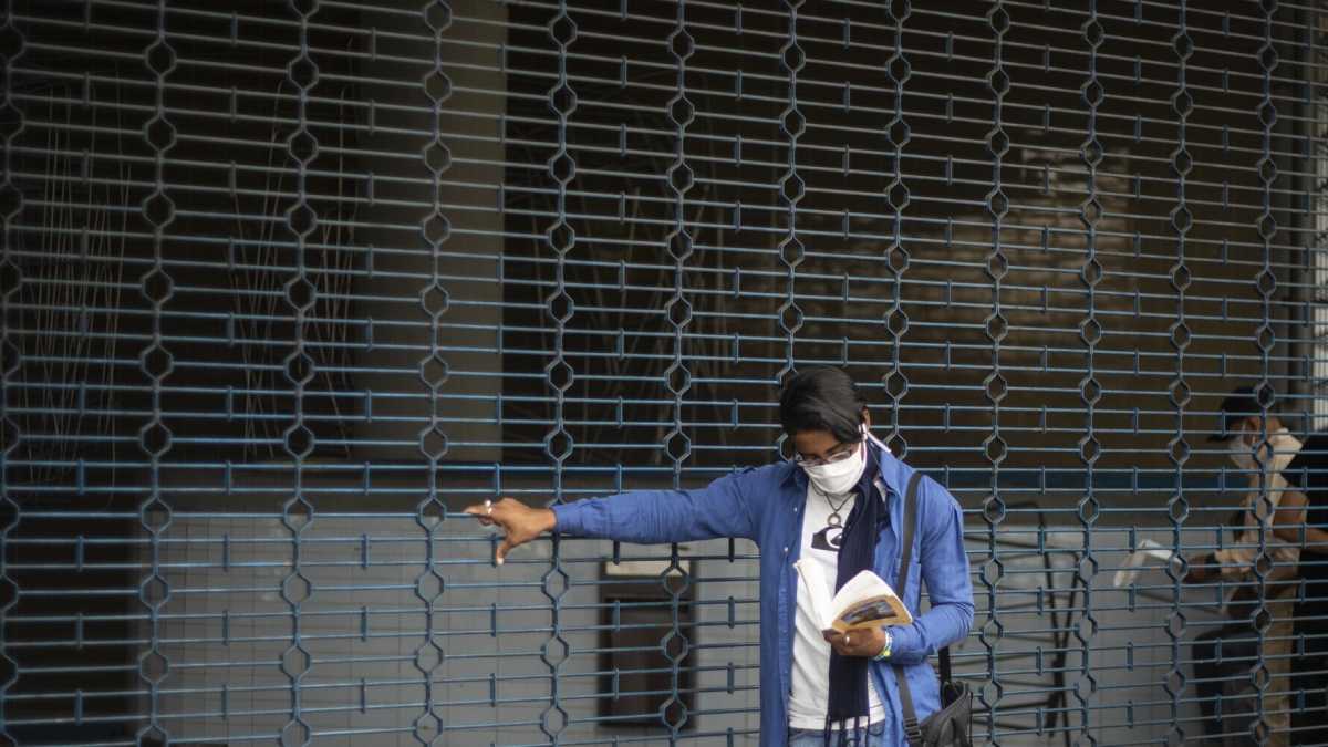 Immagine di Il libro resta un re