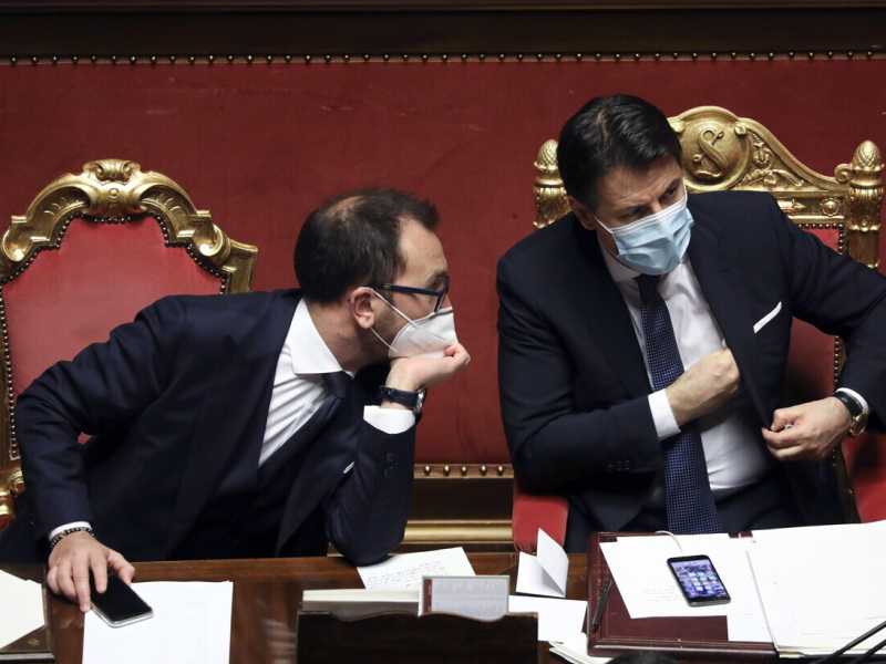 Consultazioni: cercasi maggioranza contro il circo mediatico-giudiziario