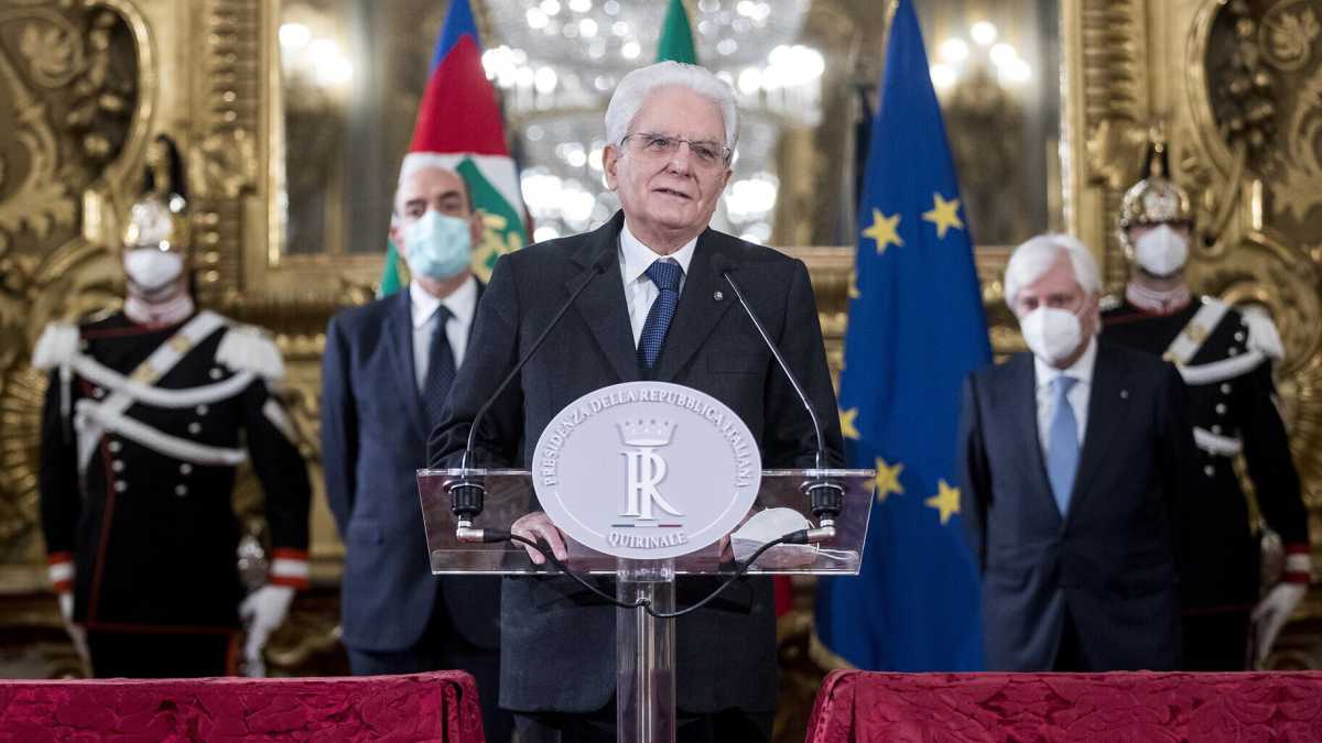 Immagine di La maieutica di Mattarella. Ma quale notaio. E' pronto a intervenire