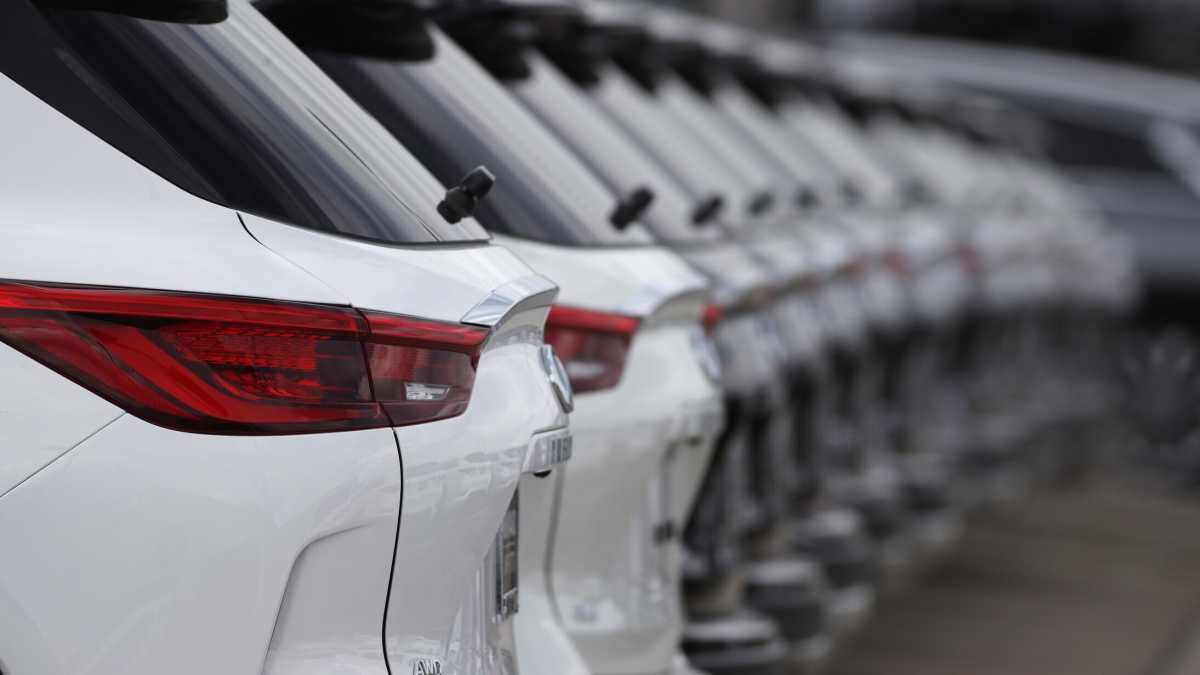 Immagine di Il mercato dell'auto sta cambiando (e quelle elettriche restano fanalino di coda)