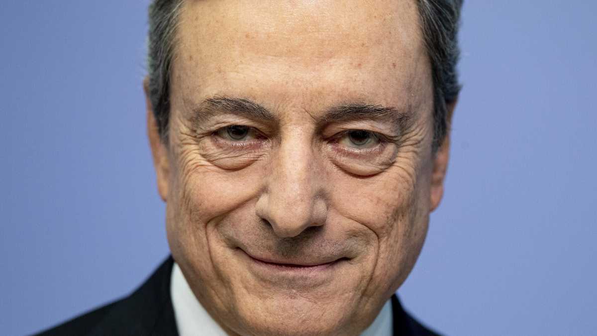 Immagine di Una fogliata di Draghi