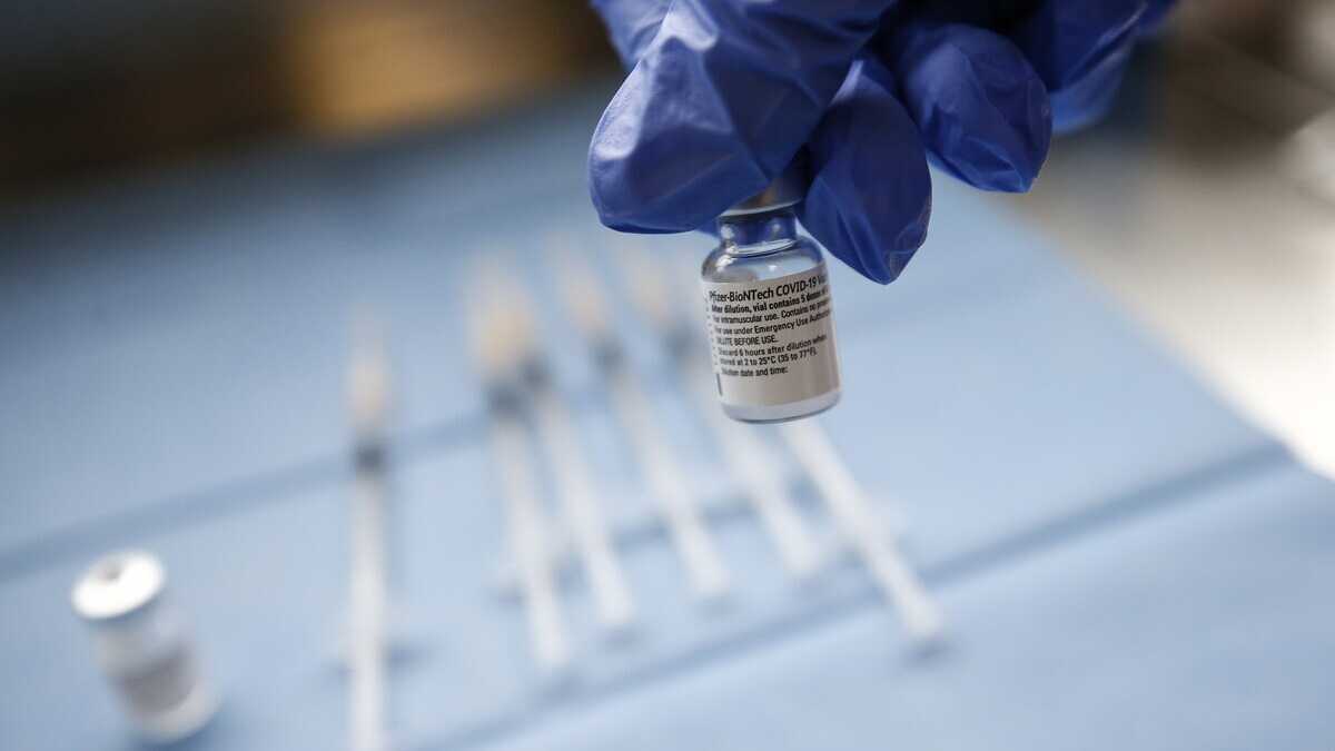 Immagine di Bisogna produrre più vaccini, ma è illusorio sospendere i brevetti