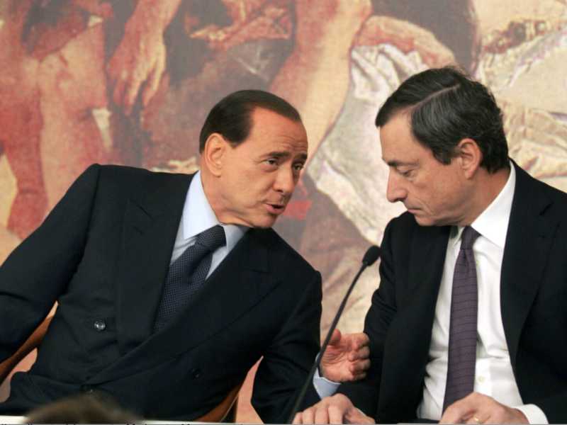 Evviva Berlusconi che ingabbia Salvini nel Papeete 2.0